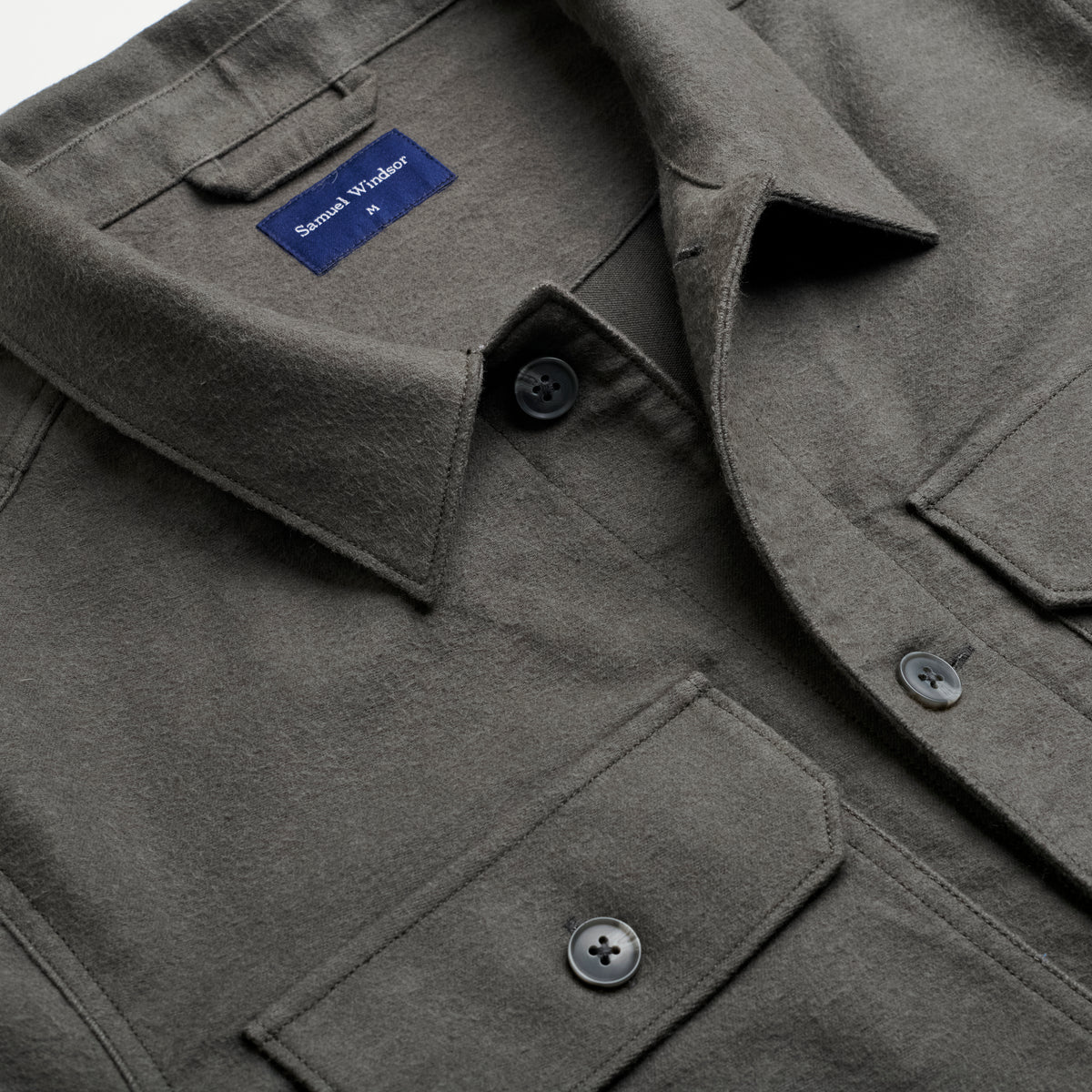 Moleskin Overshirt - Gunmetal - Neckline Detail