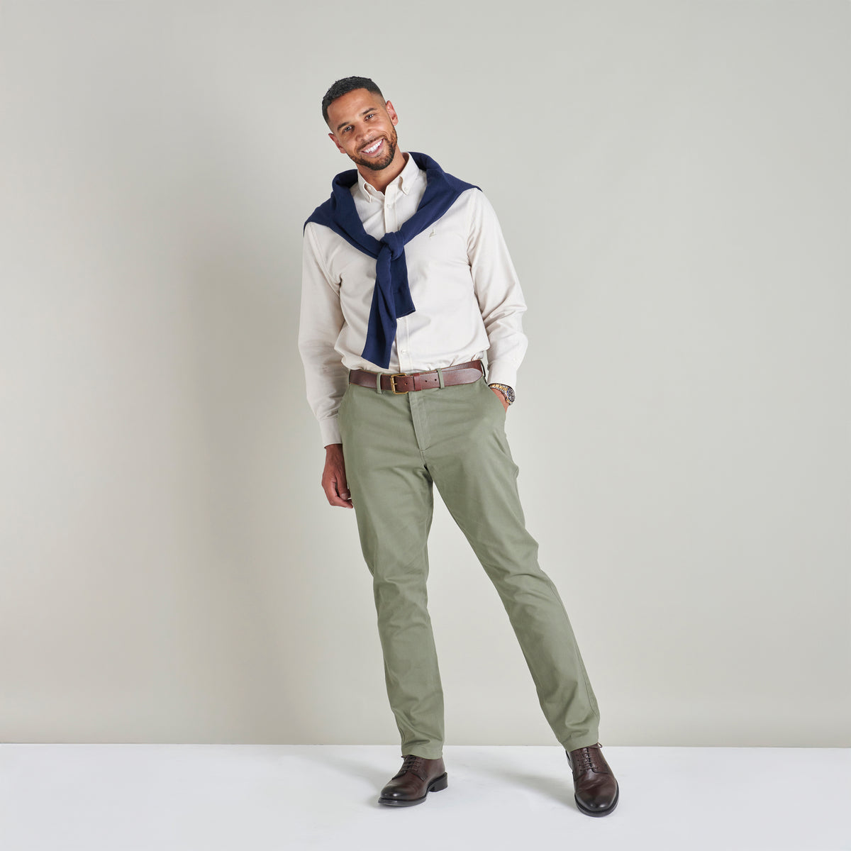 Slim Chino - Sage - Lifestyle Front