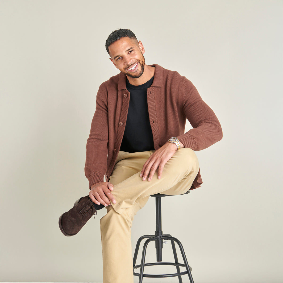 Knitted Cardigan - Chocolate - Lifestyle Front